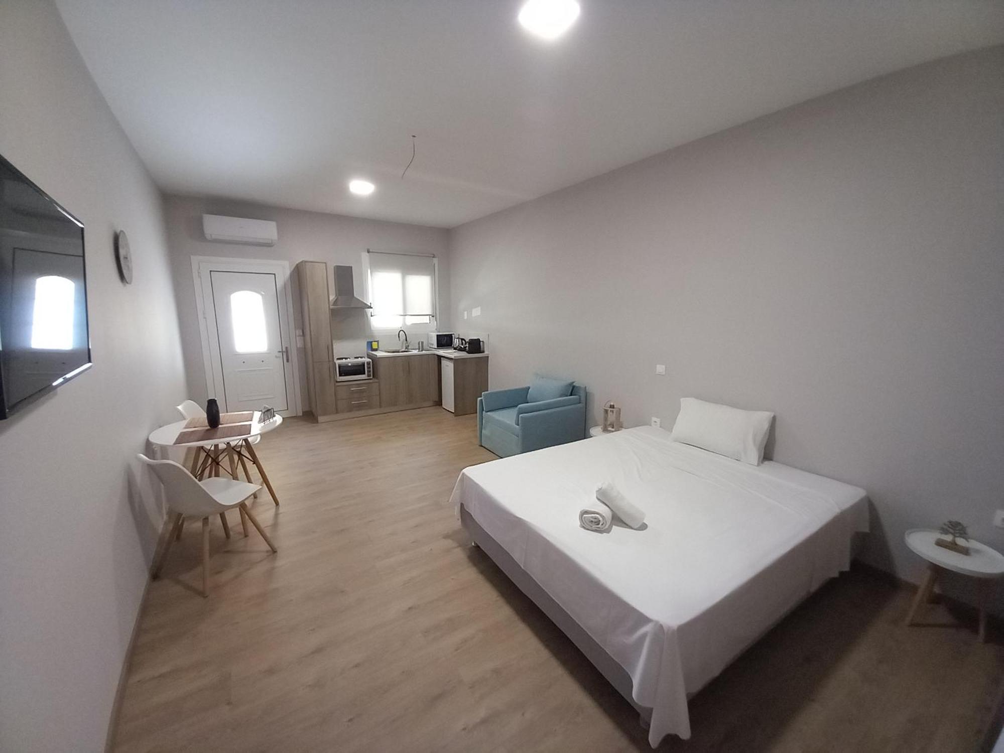 Thalassa Almyros Apartments 维尔加卡拉马塔 外观 照片
